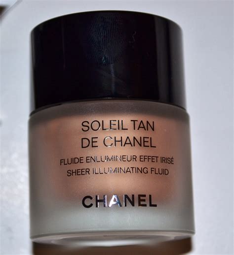 soleil tan de chanel sheer illuminating fluid sunkissed|Chanel soleil tan contour.